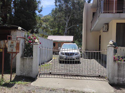 Commercial Property For Sale: 300 M² In Ureki, Gabriel Episkoposi St – $280,000 view 16