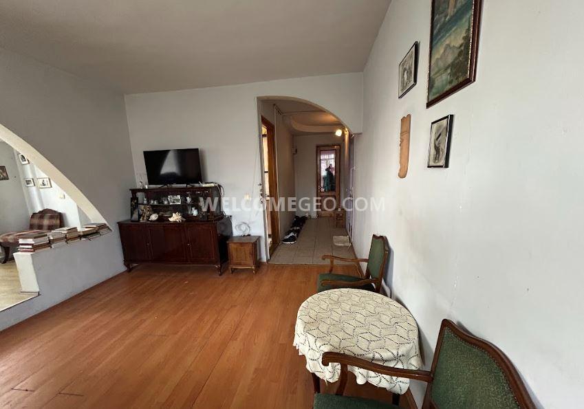 2-Room Apartment For Sale In Batumi, Tamar Mepe Ave, 48 view 7