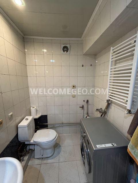 2-Room Apartment For Sale In Batumi, Tamar Mepe Ave, 48 view 9