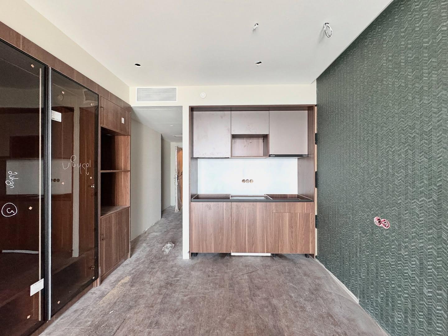 Studio Apartment For Sale view 2