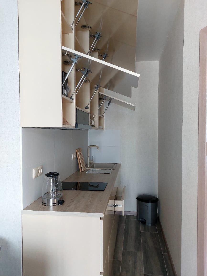 3-Room Apartment For Sale In Batumi, Tamar Mepe Ave, 1 view 4