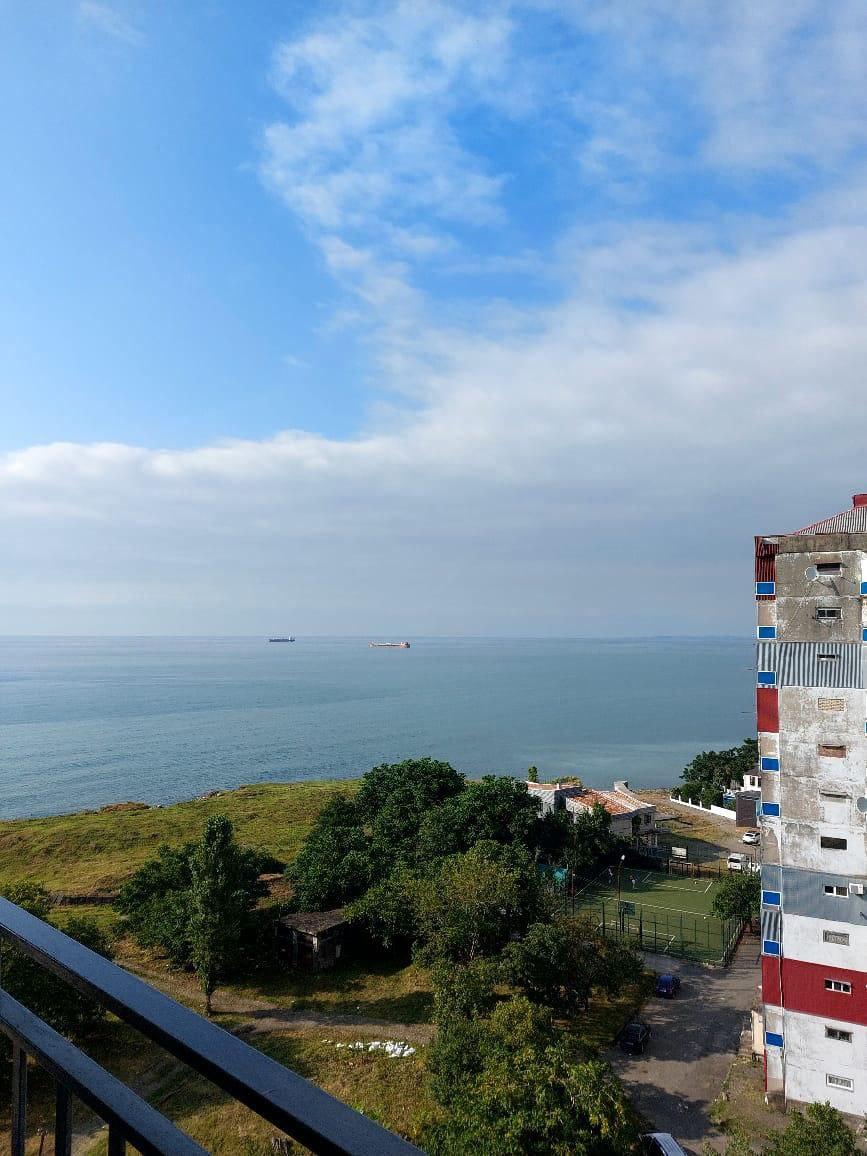 3-Room Apartment For Sale In Batumi, Tamar Mepe Ave, 1 view 9