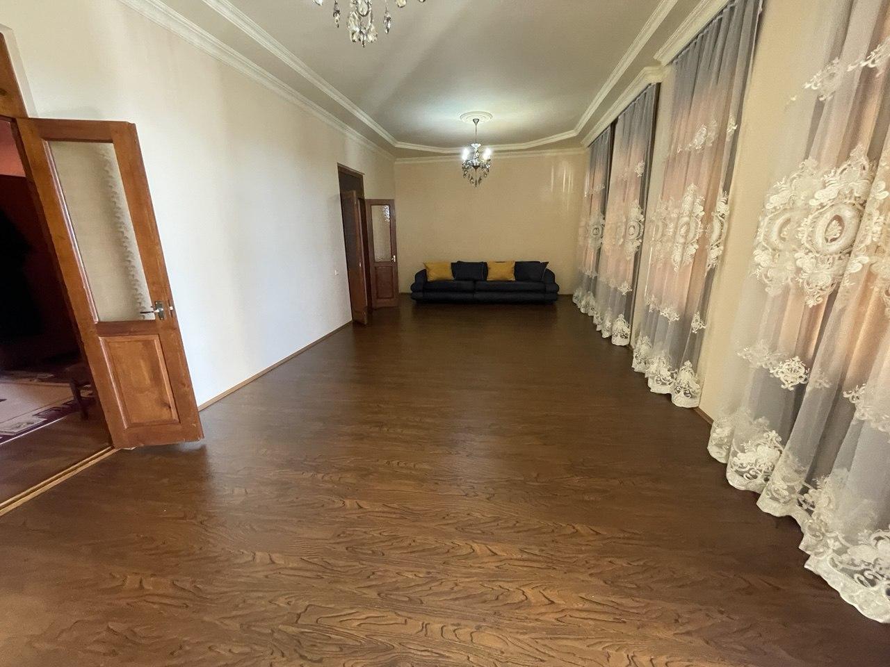 Продажа 5-Room Country House в In Chakvi, Tamar Mepe Ave view 7