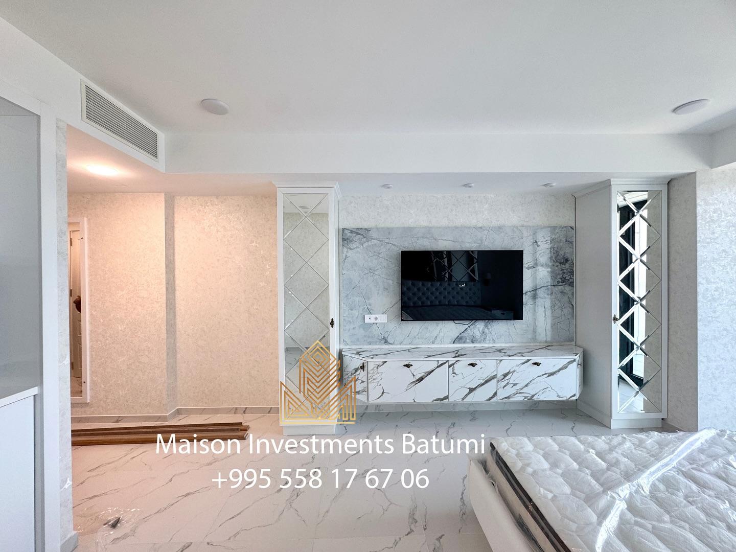 Studio Apartment For Sale view 4