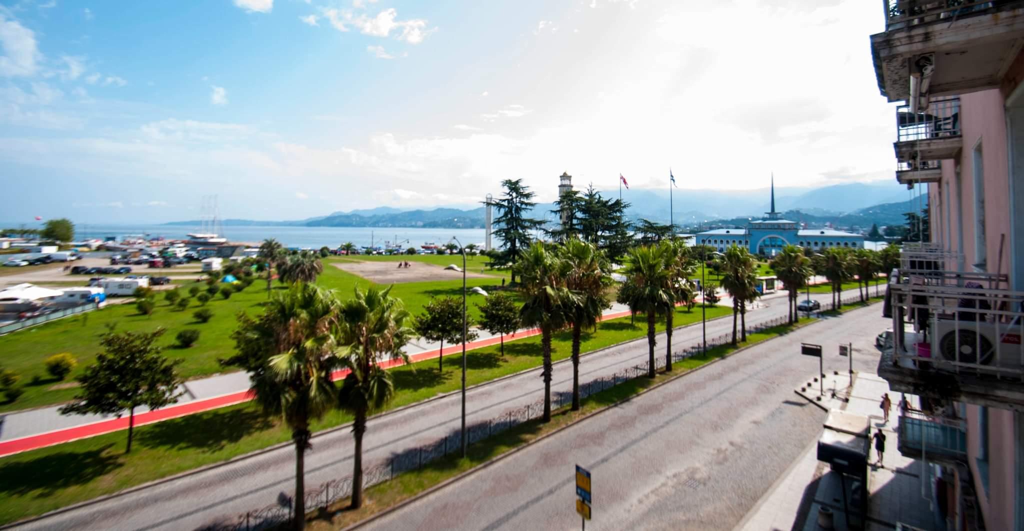 4-Room Apartment For Sale In Batumi, Sabazho Lane, 2 view 4