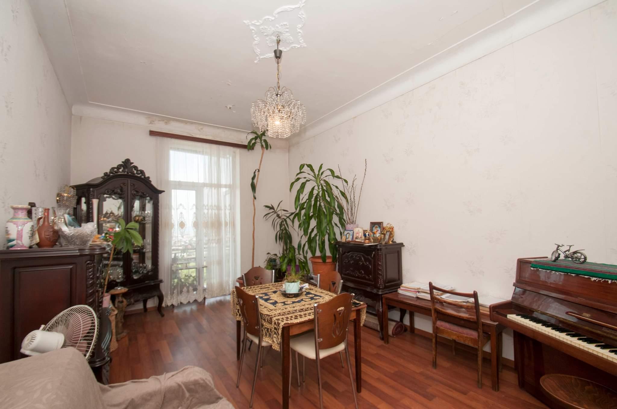 4-Room Apartment For Sale In Batumi, Sabazho Lane, 2 view 7
