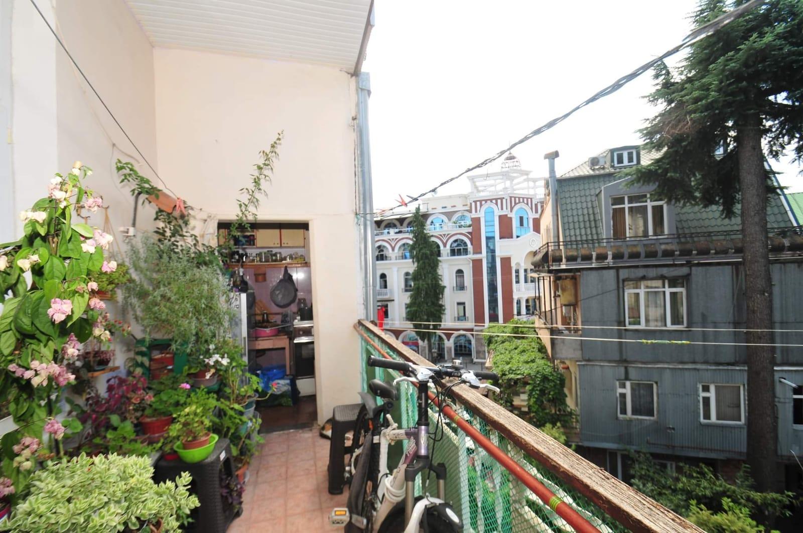 4-Room Apartment For Sale In Batumi, Sabazho Lane, 2 view 11