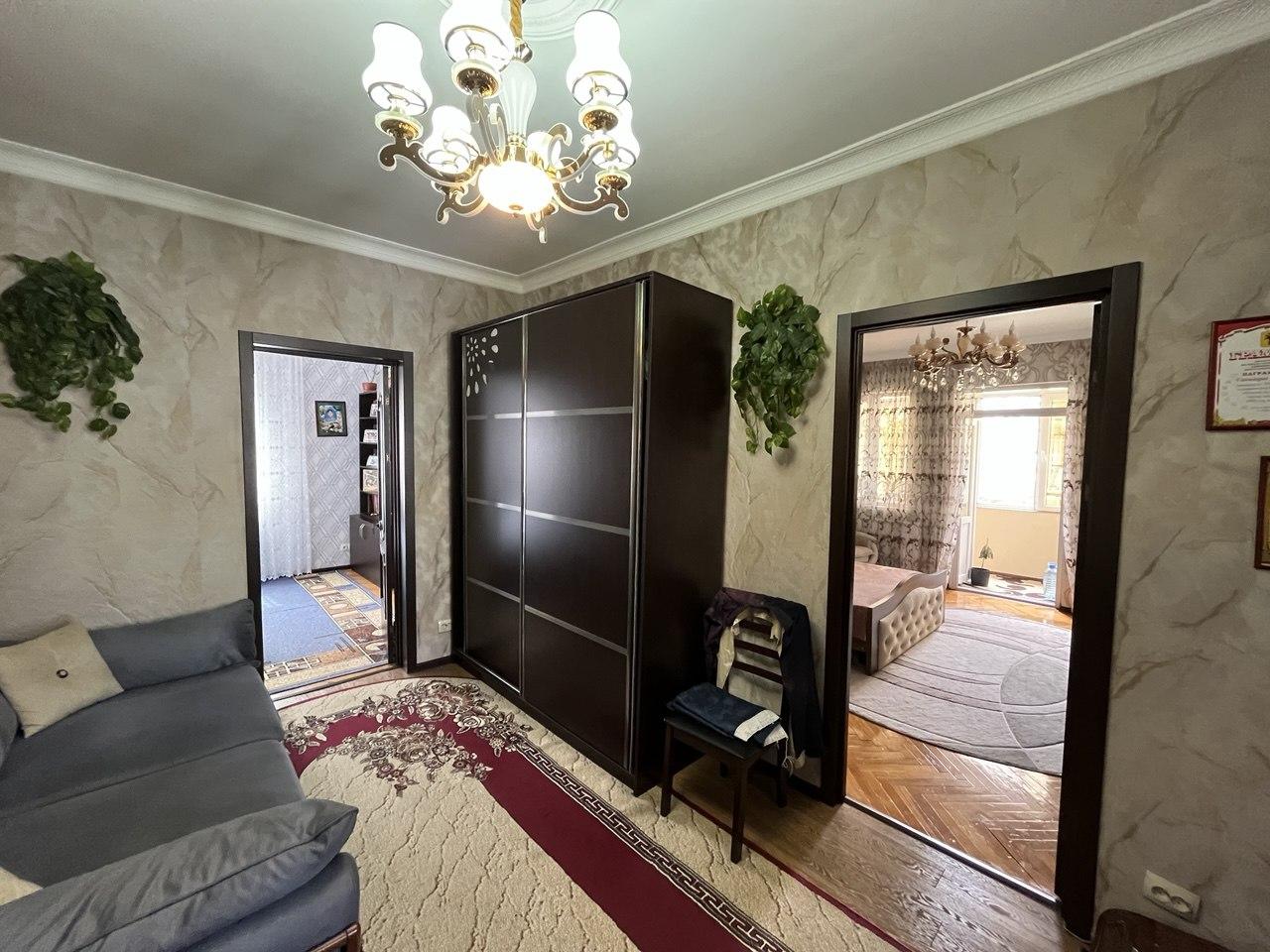 Commercial Property For Sale: 417 M² In Batumi, Zakaria Chichinadze St – $445,000 view 7