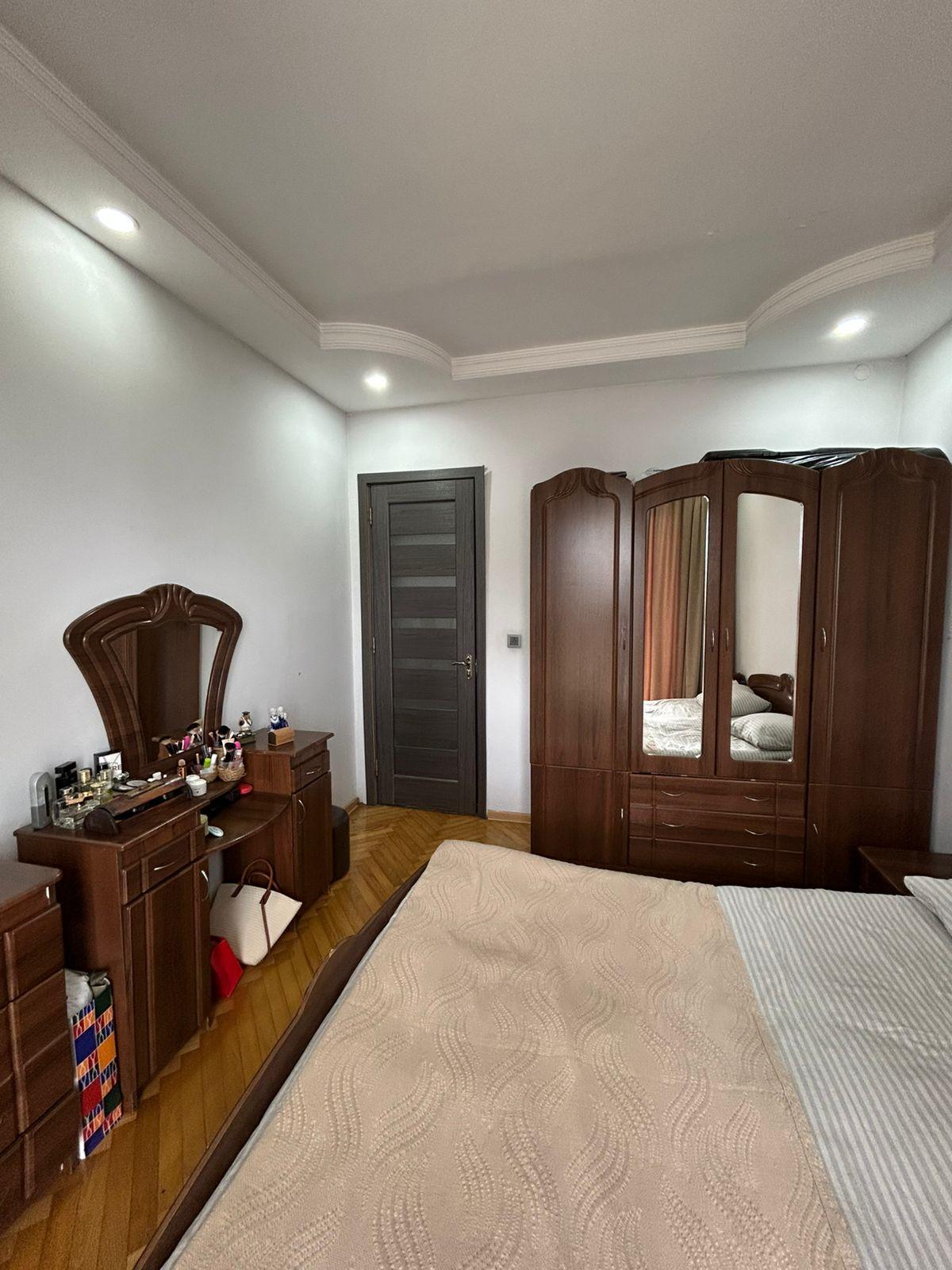 6-Room Apartment For Rent In Batumi, Mikhail Lermontov St, 101 view 7