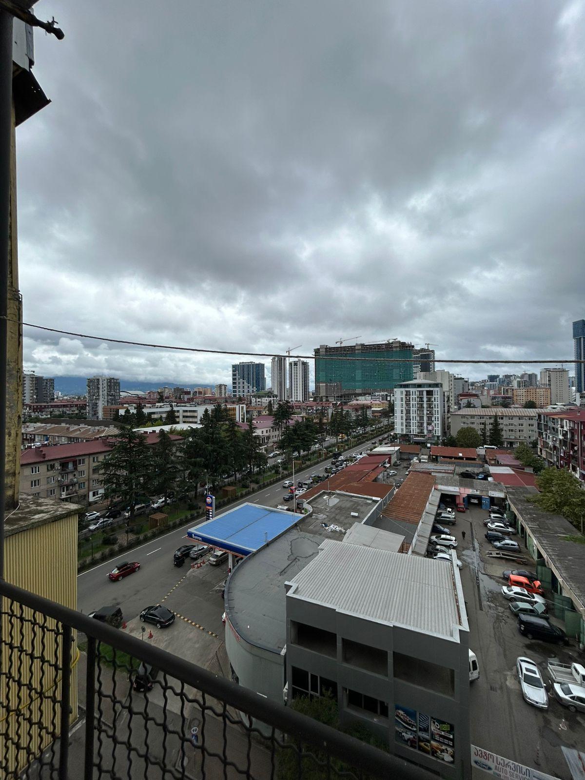 6-Room Apartment For Rent In Batumi, Mikhail Lermontov St, 101 view 12