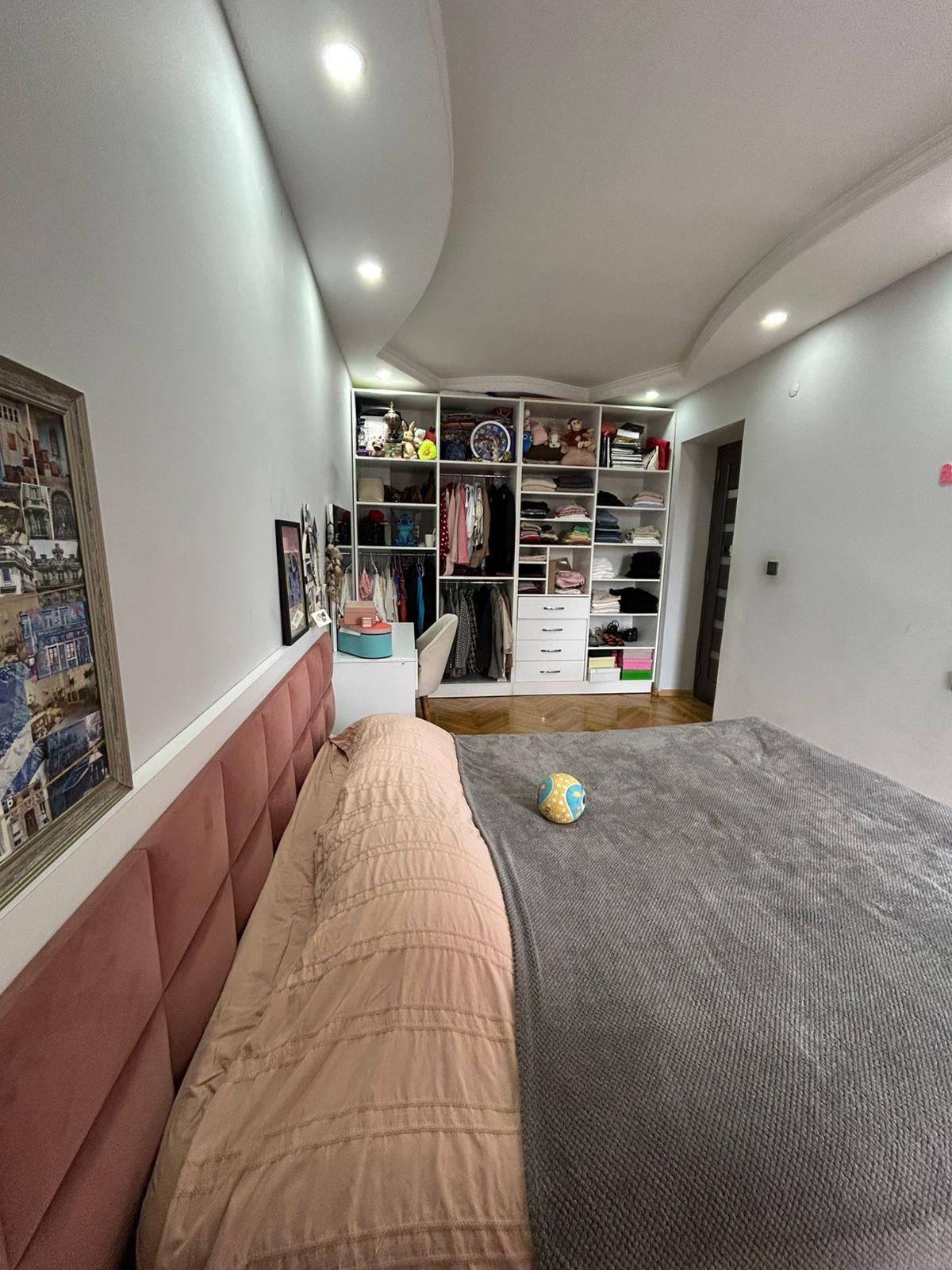 6-Room Apartment For Rent In Batumi, Mikhail Lermontov St, 101 view 13