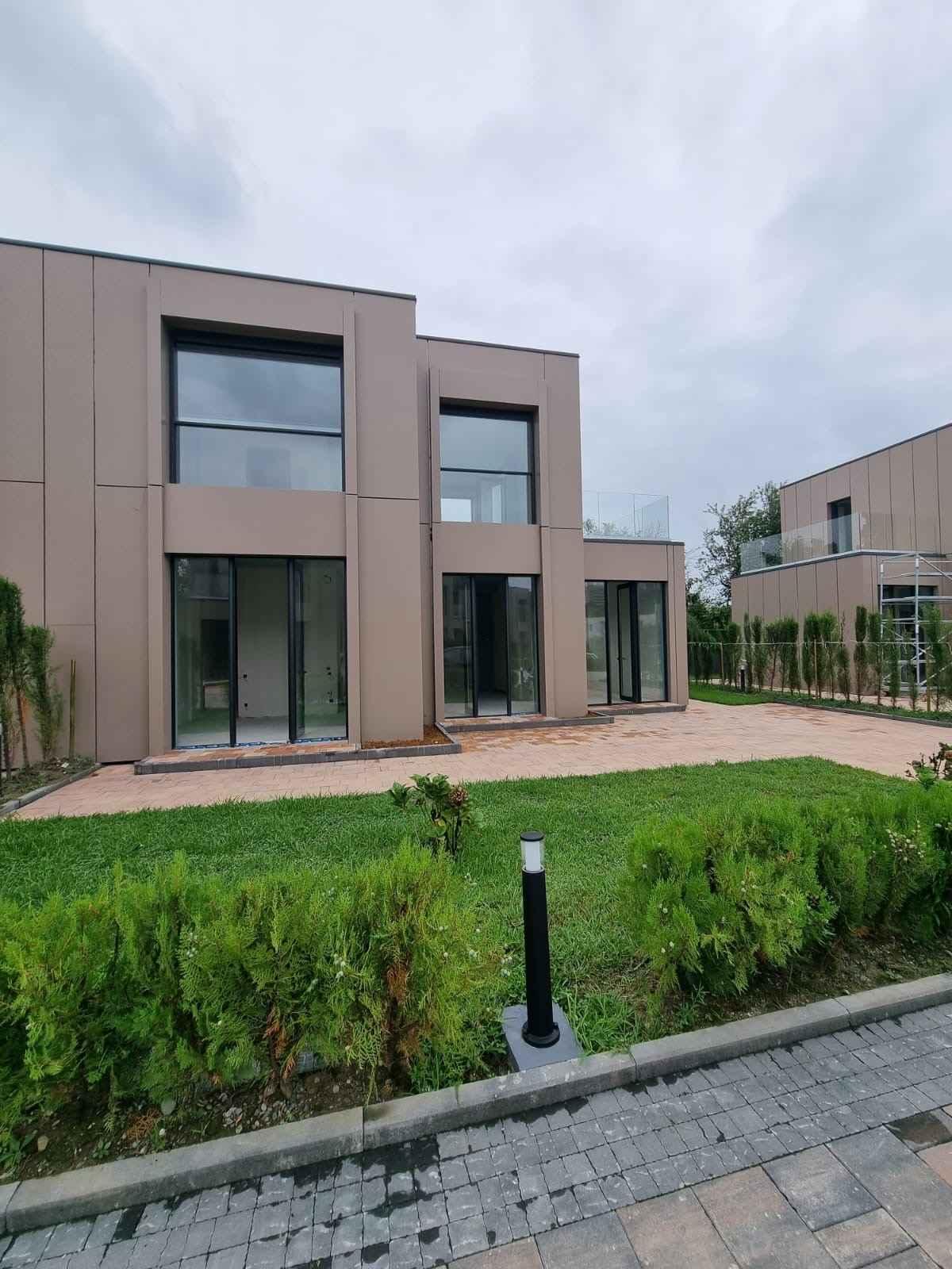 Продажа 4-Room Country House в In Chakvi, Villa Park view 8