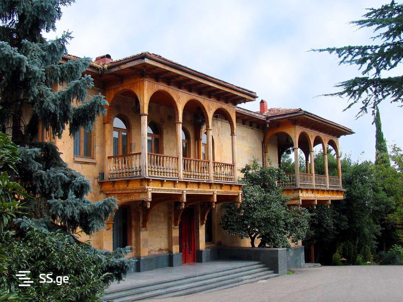 Krtsanisi St: Commercial Property, 1885.0 M² | Korter.Ge view 1