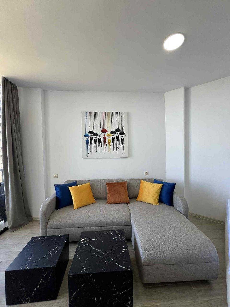 Studio Apartment For Sale view 3