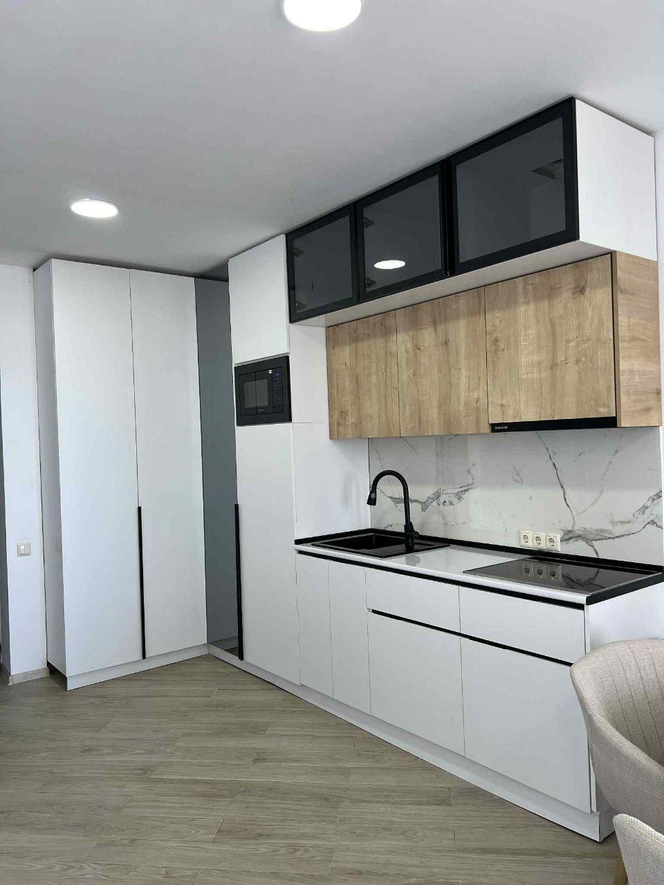 Studio Apartment For Sale view 5