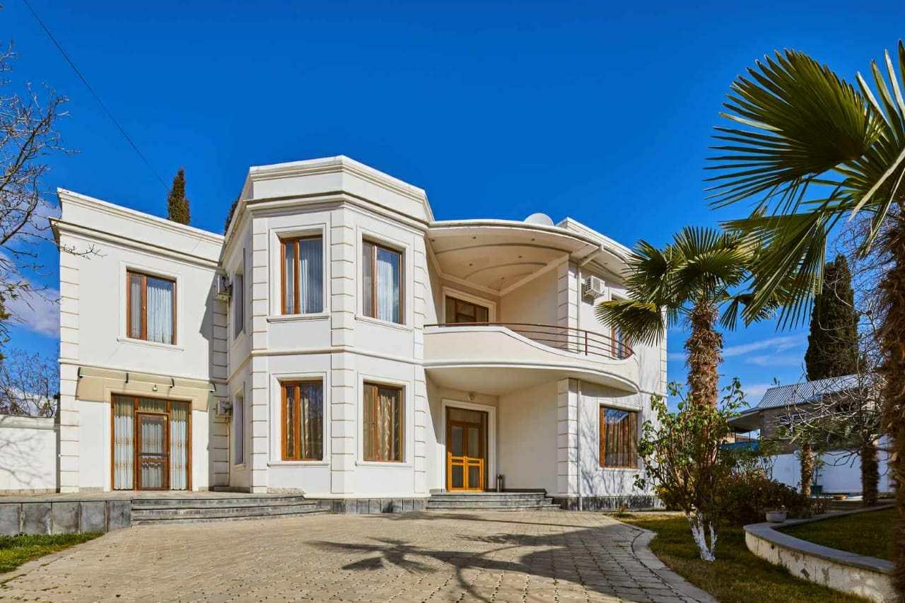 5-Room House In Tbilisi, Krtsanisi St, 440 M², Is Available For Daily Rent For $500 view 17