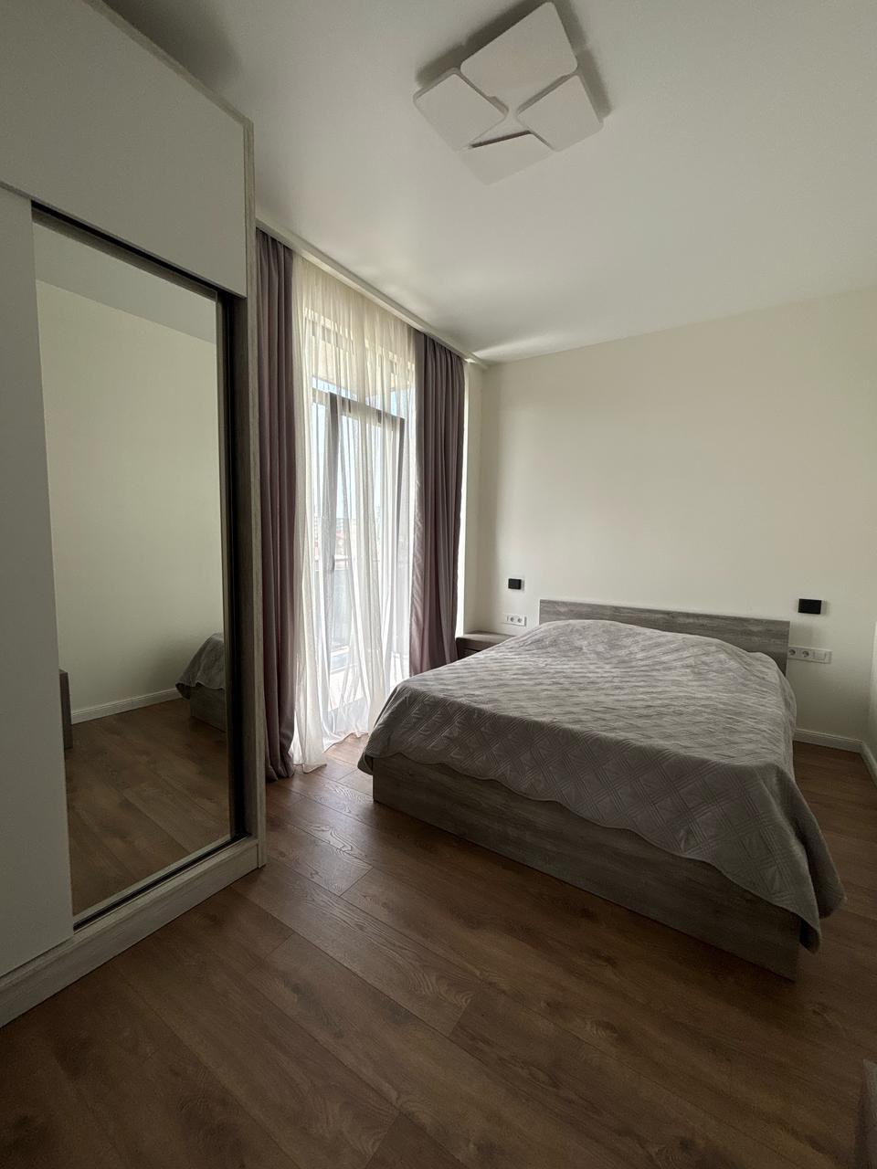 2-Room Apartment For Rent In Batumi, Markoz Achareli 1st Lane, 1 view 11