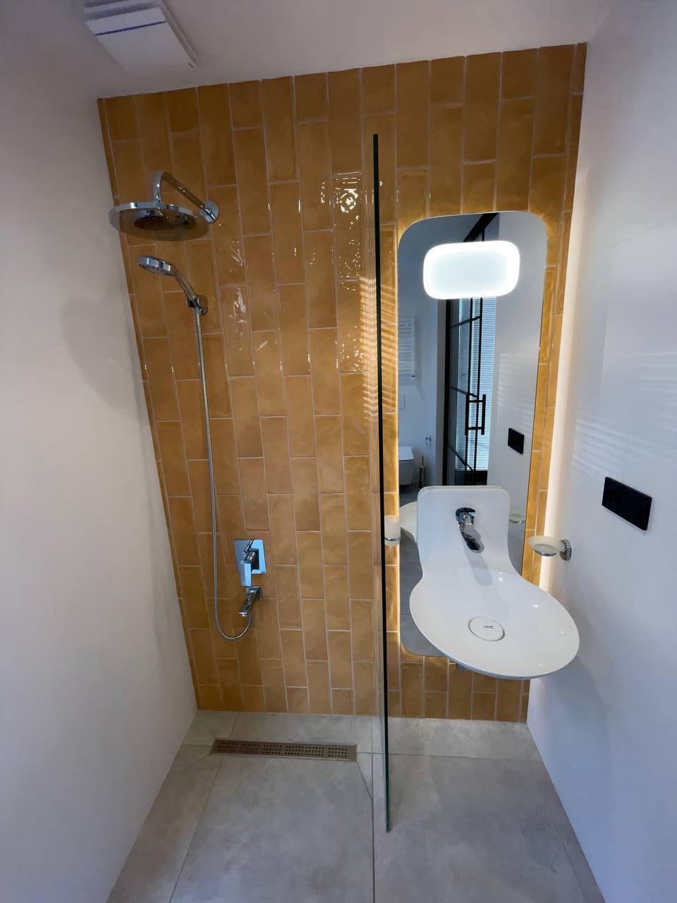 3-Room Townhouse For Sale In Batumi, Baku St, 1 view 7