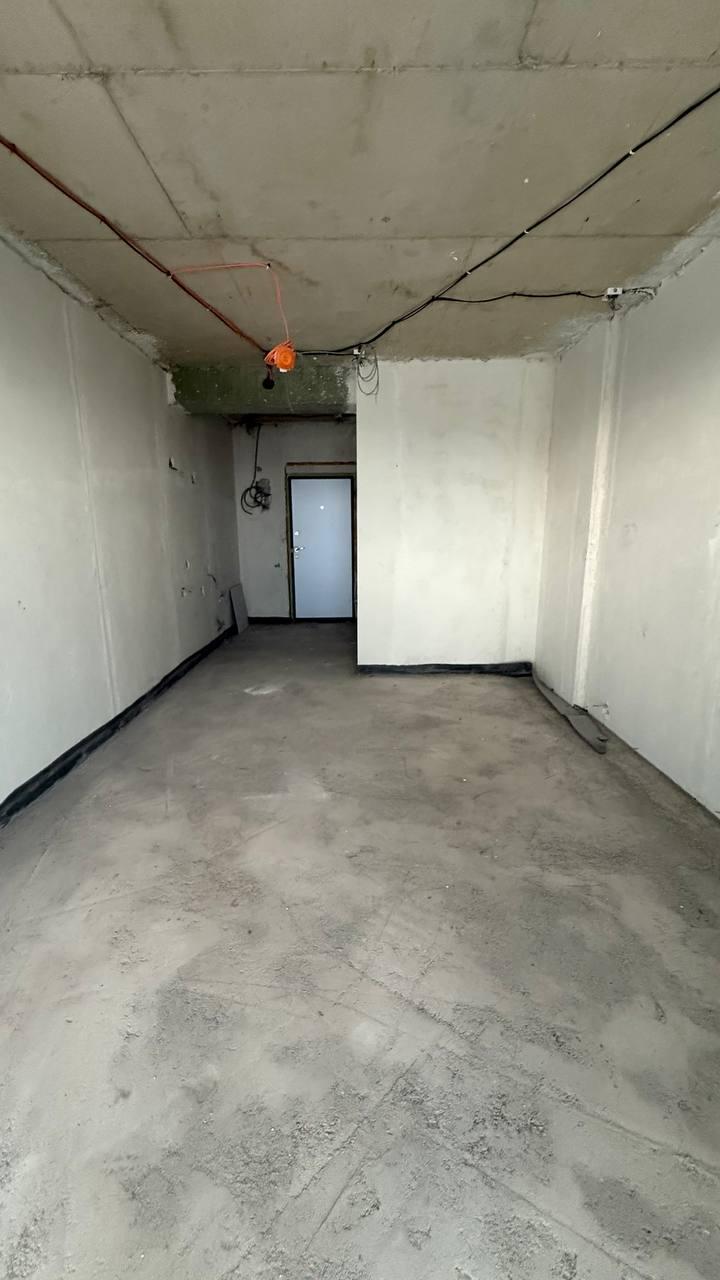 Studio Apartment For Sale view 5