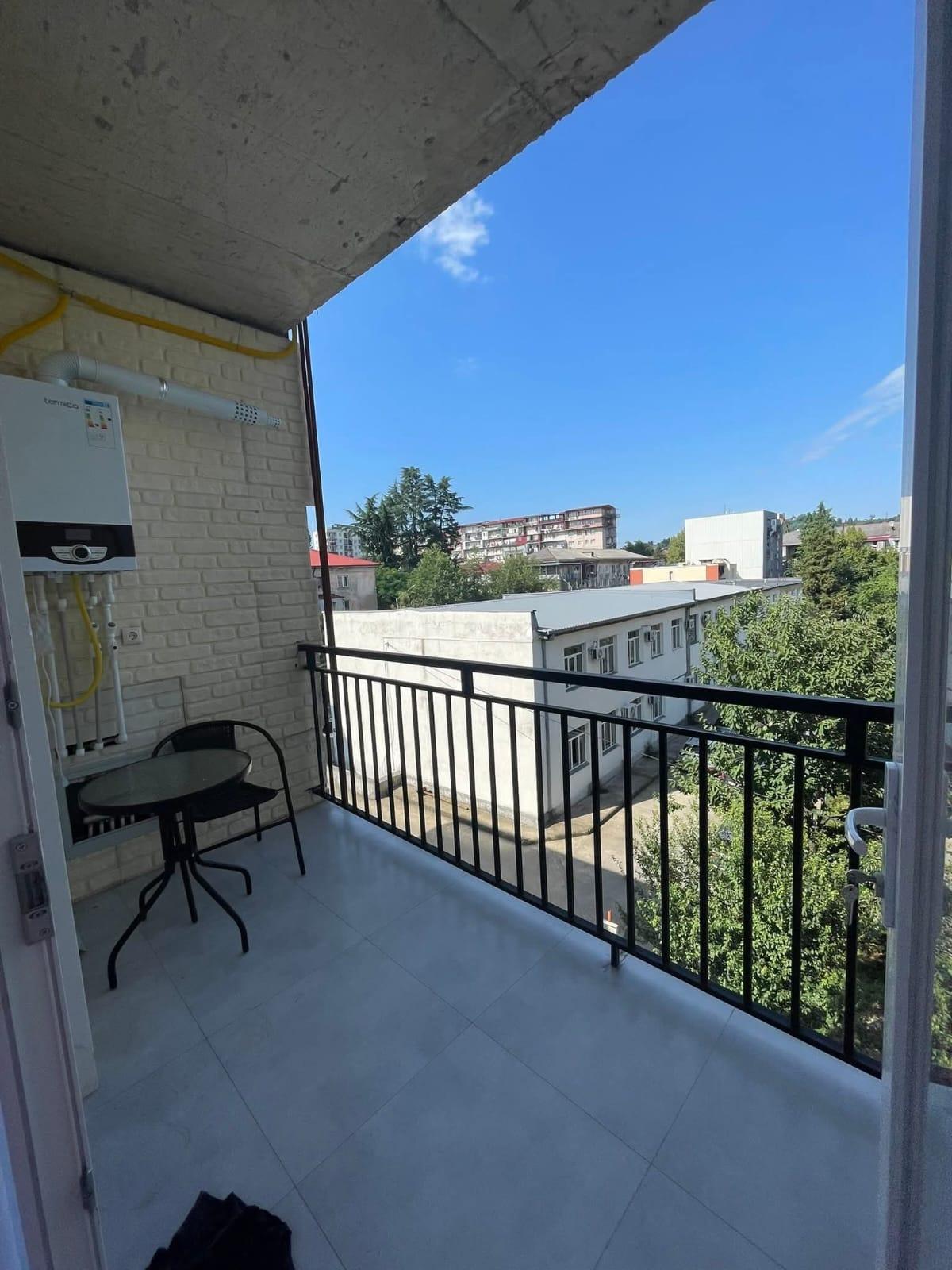 3-Room Apartment For Rent In Batumi, Ioseb Grishashvili St, 19 view 2