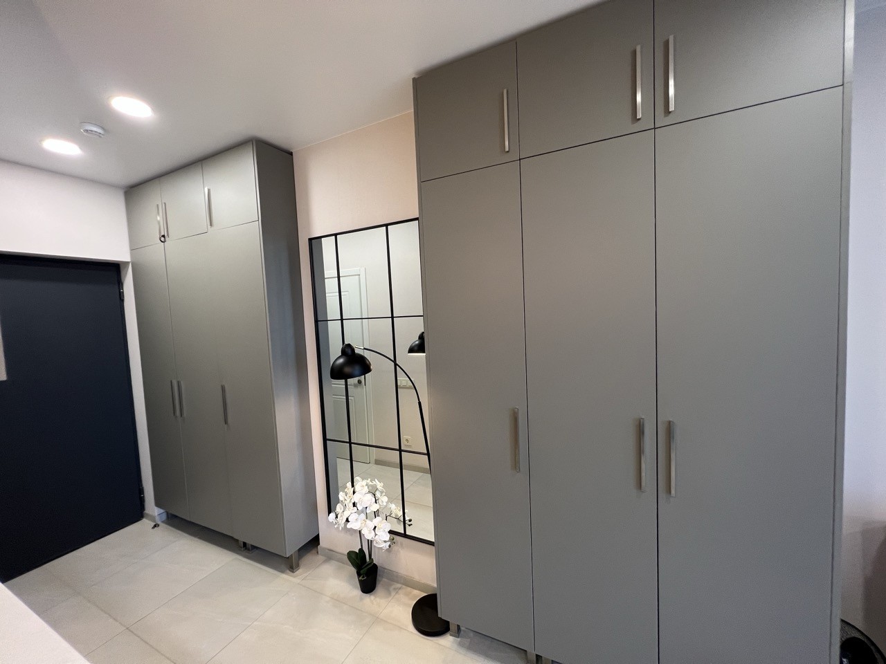 Studio Apartment For Sale view 5