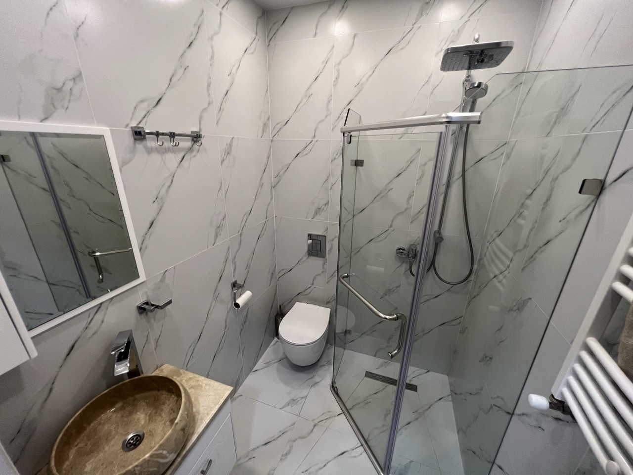 Studio Apartment For Sale view 6