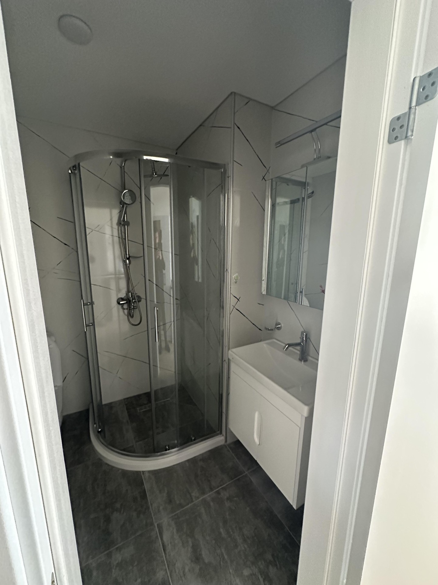 Studio Apartment For Sale view 3