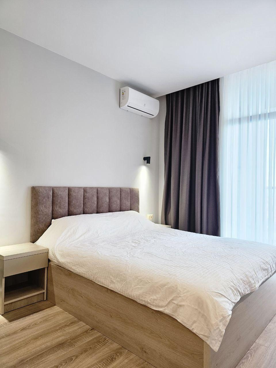 Studio Apartment For Sale view 7