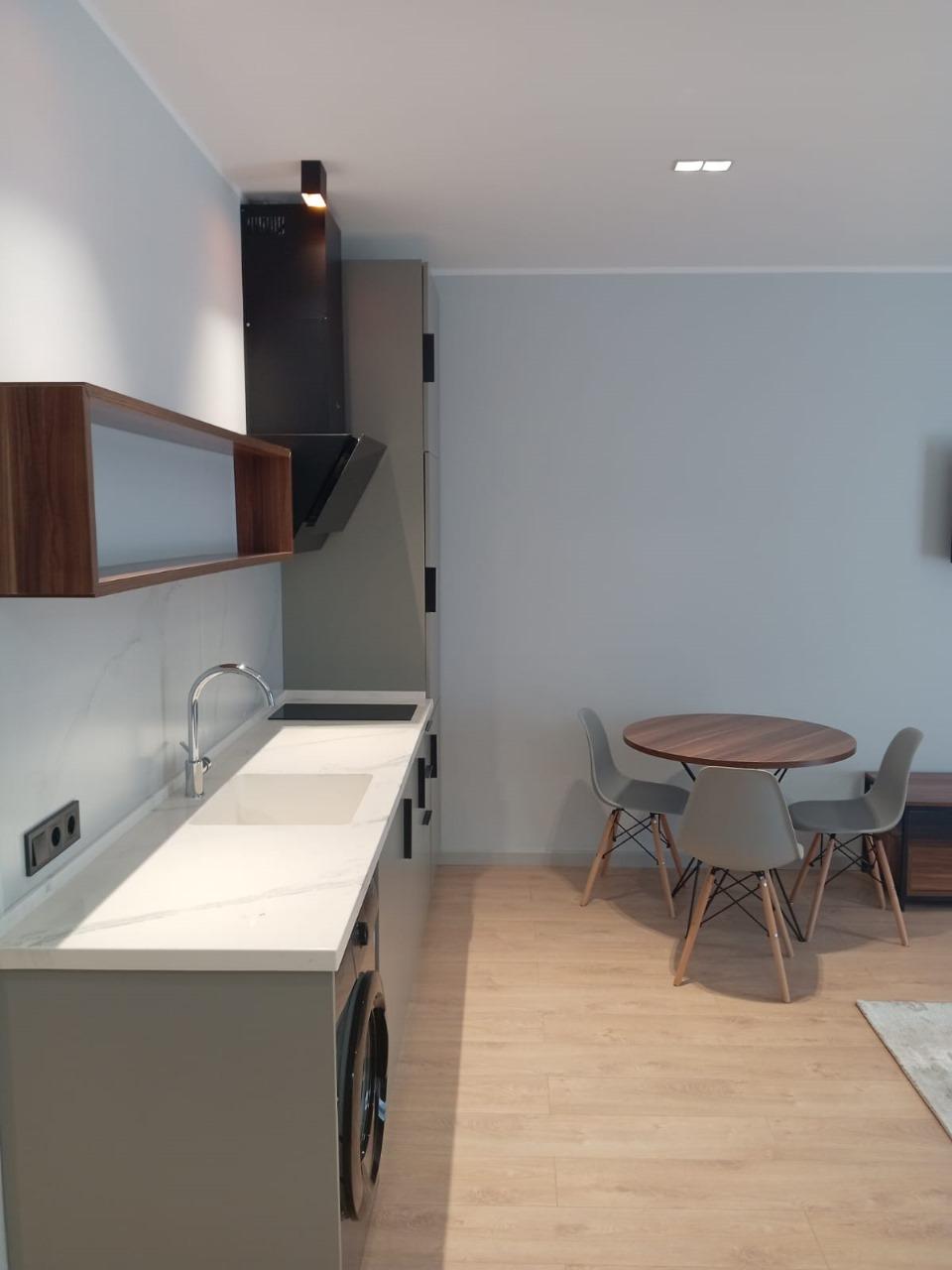 1-Room Apartment For Daily Rent In Batumi, Tamar Mepe Ave, 14, 46 M² — $50 Per Day view 27