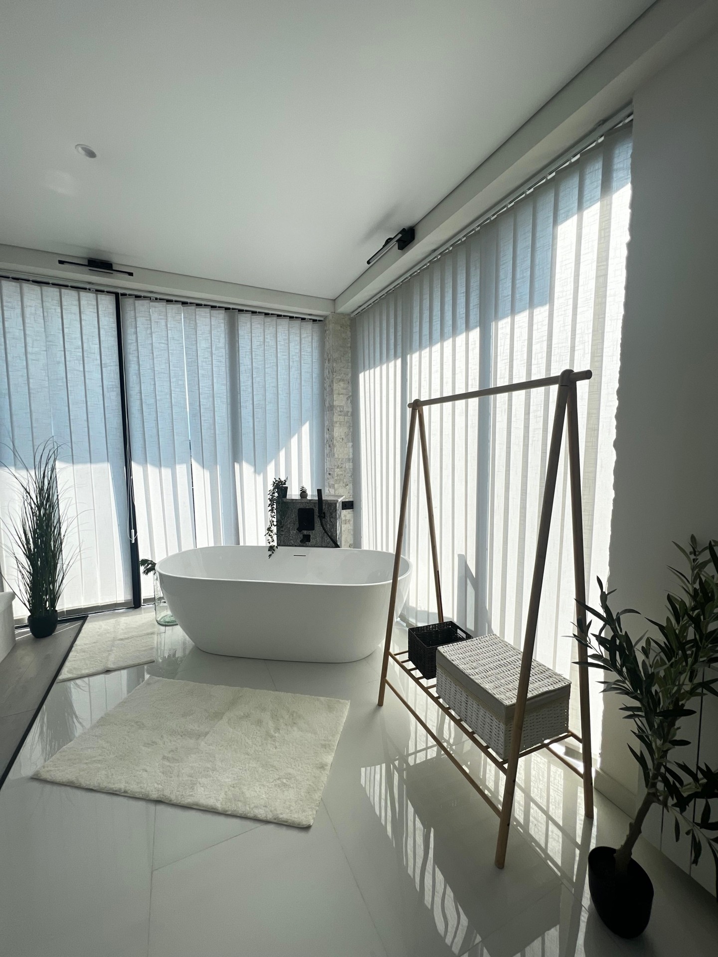 4-Room House For Rent In Batumi, Yuri Gagarin St view 1