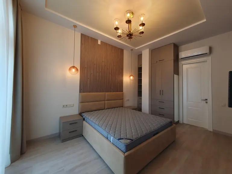 4-Room Apartment For Rent In Batumi, Nodar Dumbadze St, 4 view 6