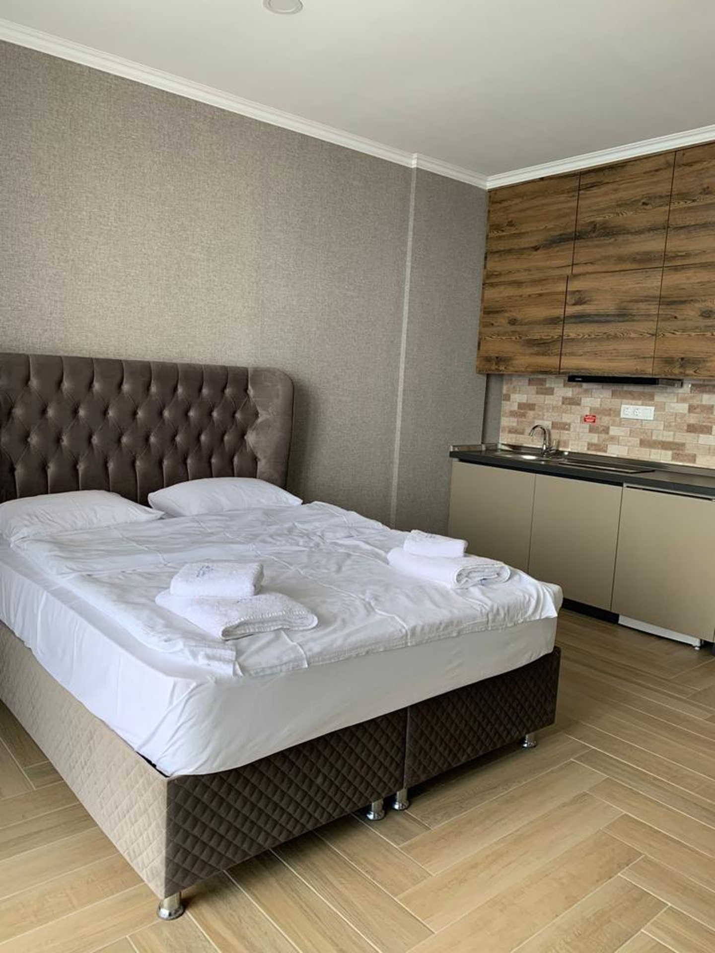 Studio Apartment For Sale view 2