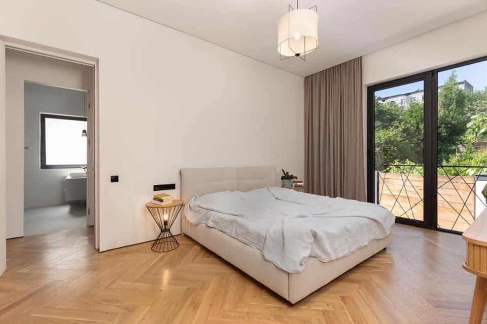 Vakhtang Gorgasali St: 5-Room House, 240.0 M² | Korter.Ge view 19