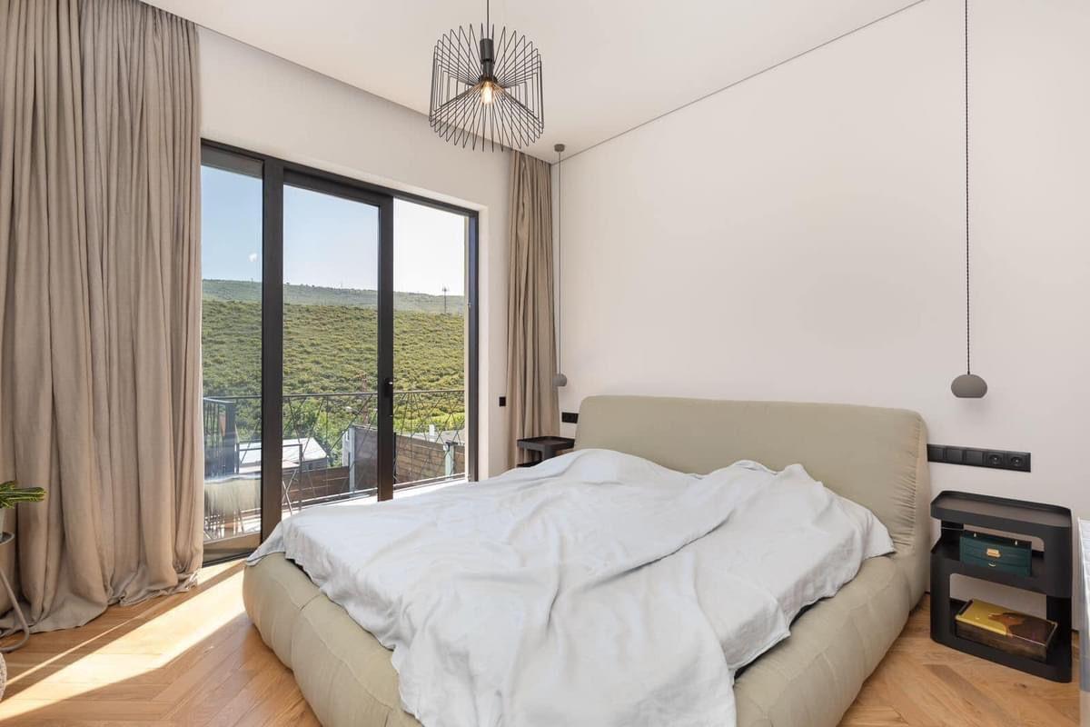 Vakhtang Gorgasali St: 5-Room House, 240.0 M² | Korter.Ge view 10
