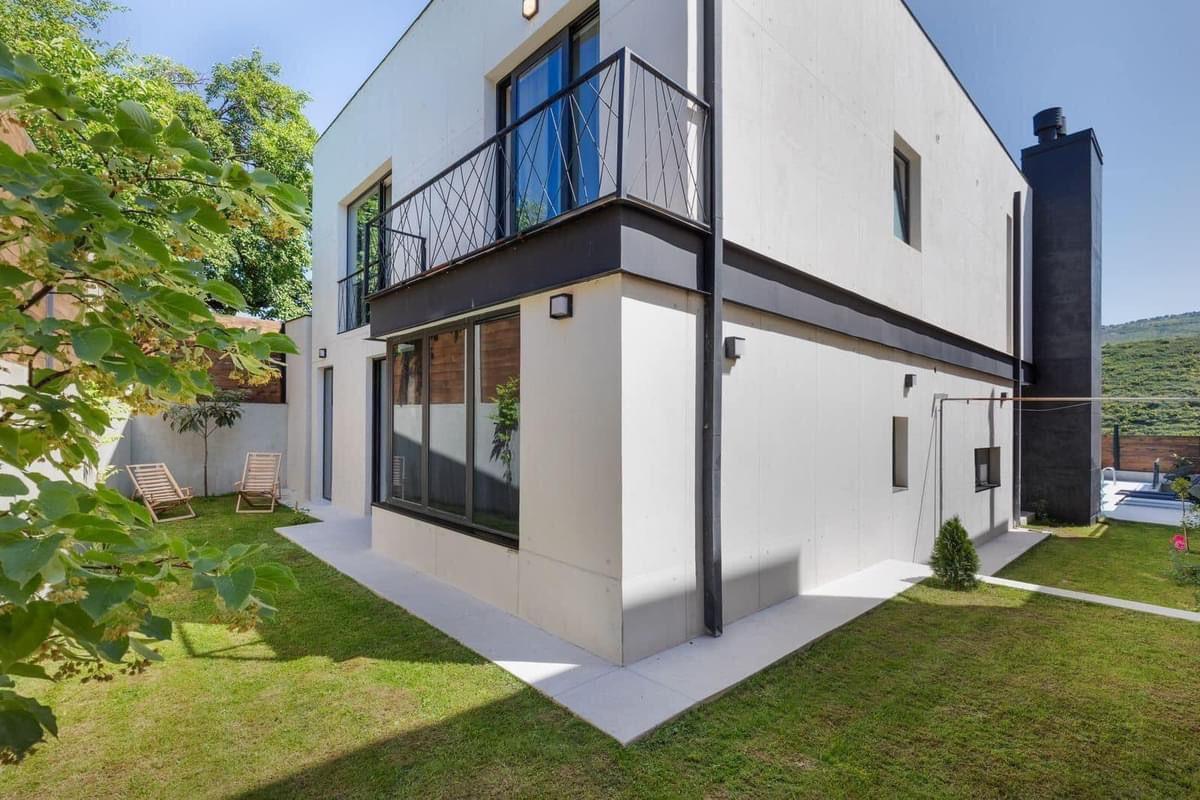 Vakhtang Gorgasali St: 5-Room House, 240.0 M² | Korter.Ge view 15