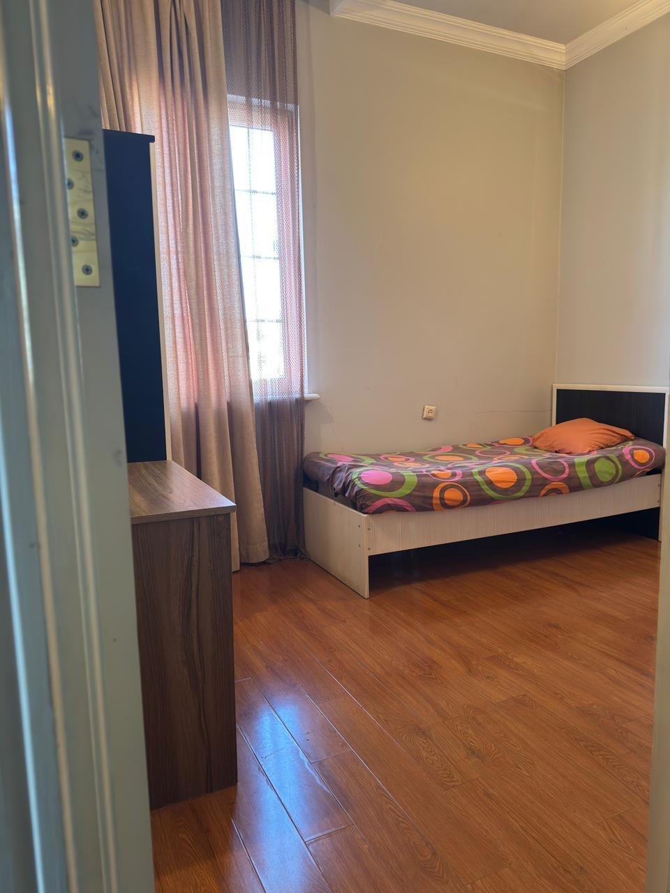 5-Room House For Sale In Batumi, Vakhtang Shamiladze St, 63 view 3