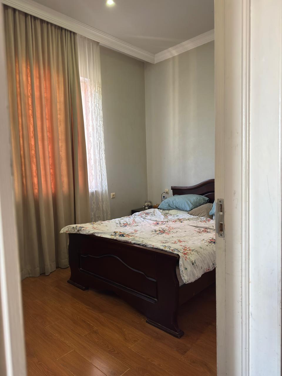 5-Room House For Sale In Batumi, Vakhtang Shamiladze St, 63 view 2
