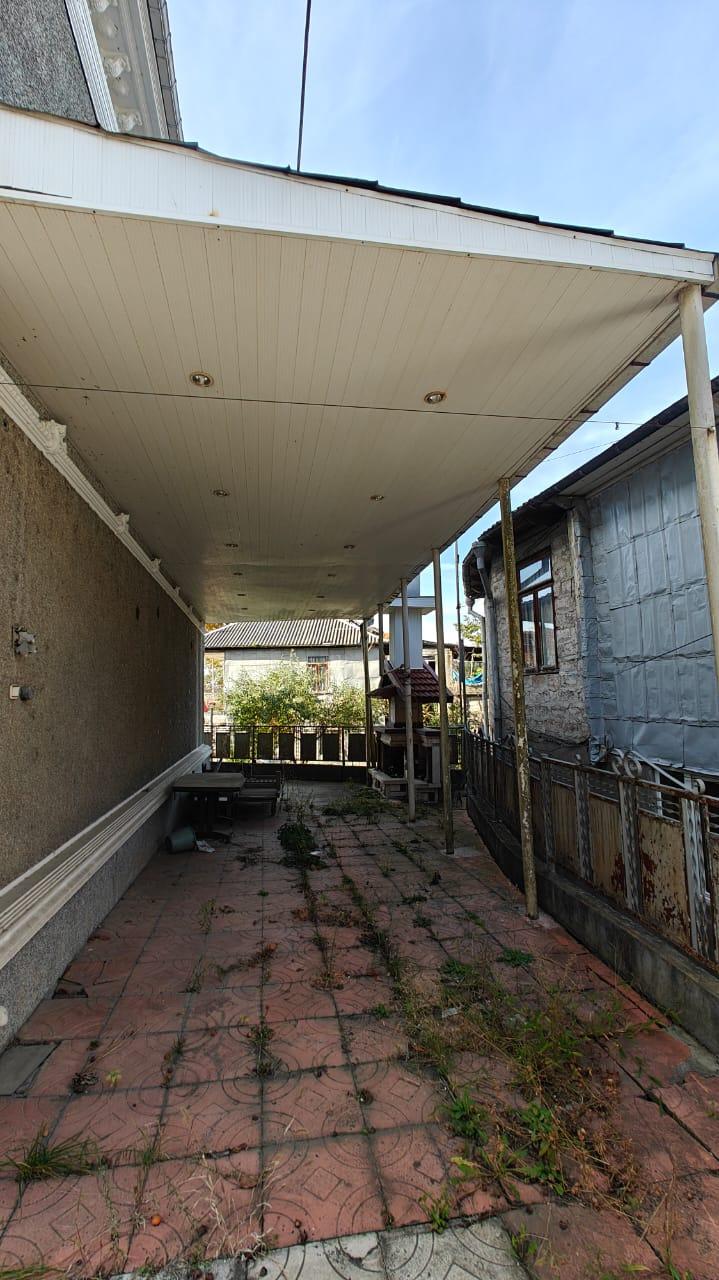 5-Room House For Sale In Batumi, Ioseb Noneshvili St, 56 view 4