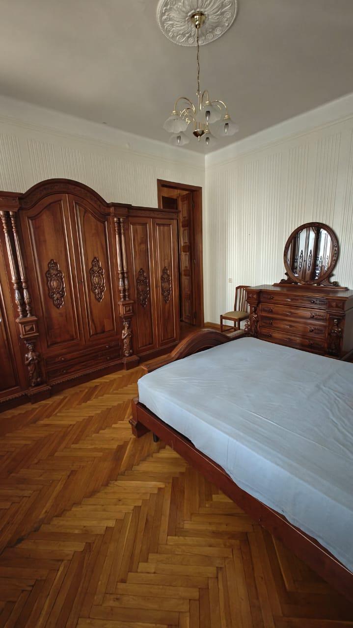 5-Room House For Sale In Batumi, Ioseb Noneshvili St, 56 view 23