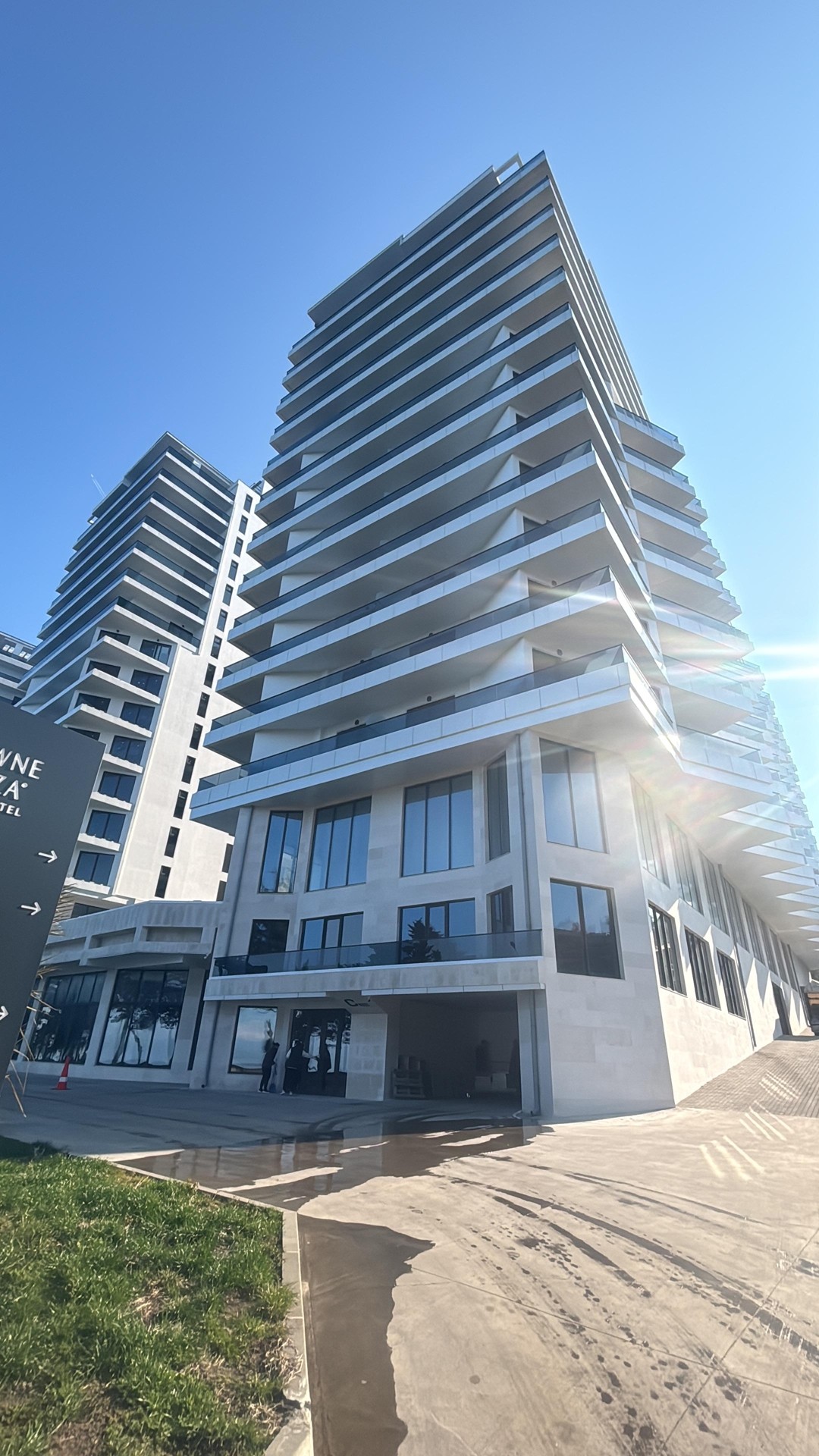 1-Room Apartment For Daily Rent In Batumi, Tamar Mepe Ave, 14, 46 M² — $50 Per Day view 2