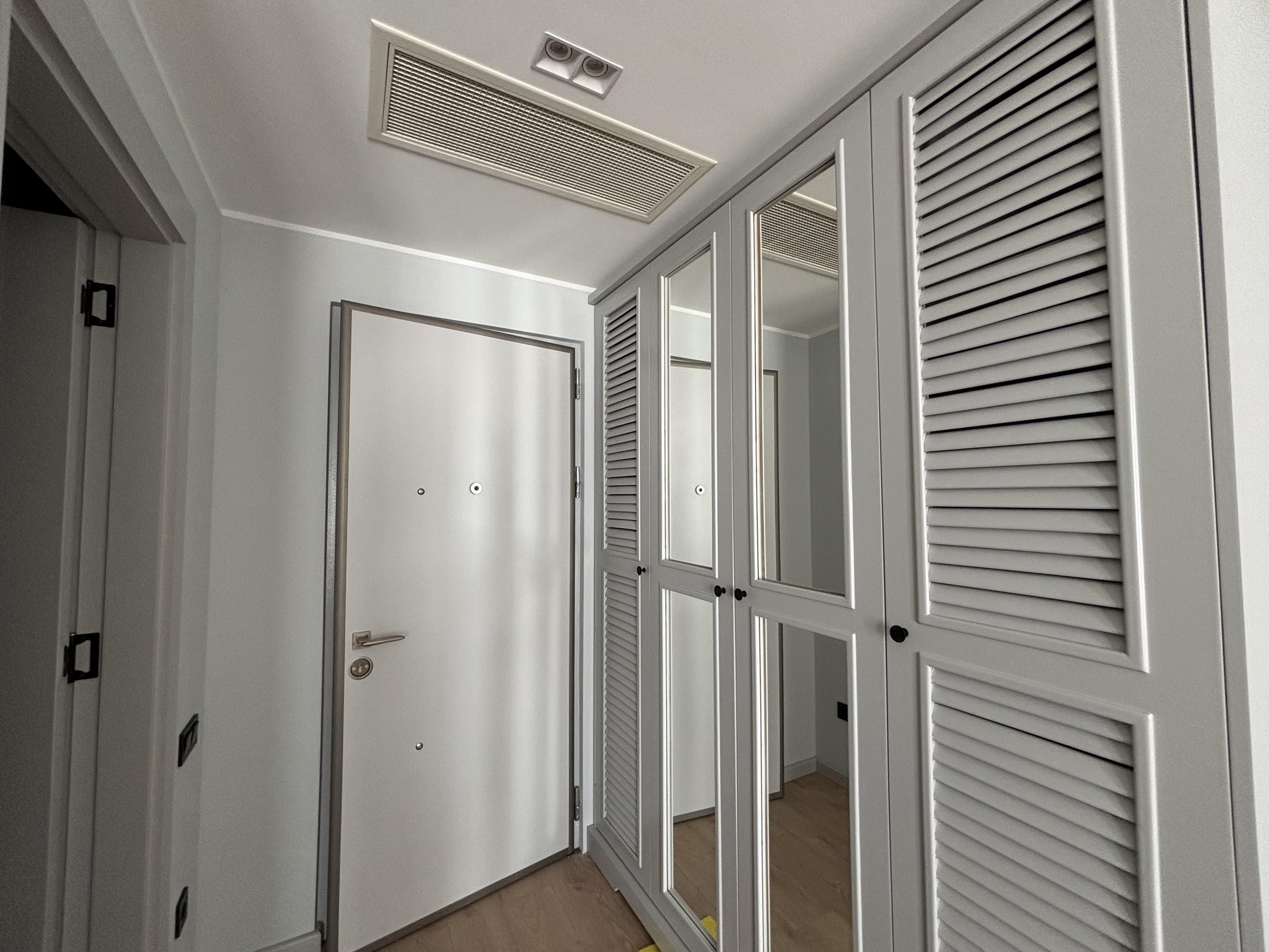 1-Room Apartment For Daily Rent In Batumi, Tamar Mepe Ave, 14, 46 M² — $50 Per Day view 10