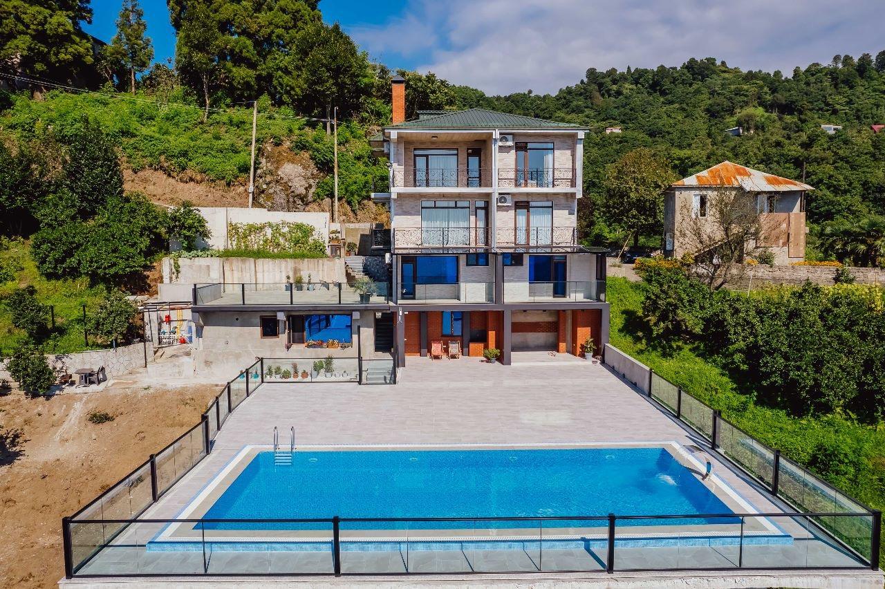 8-Room House For Sale In Batumi, Kviparosi St view 14
