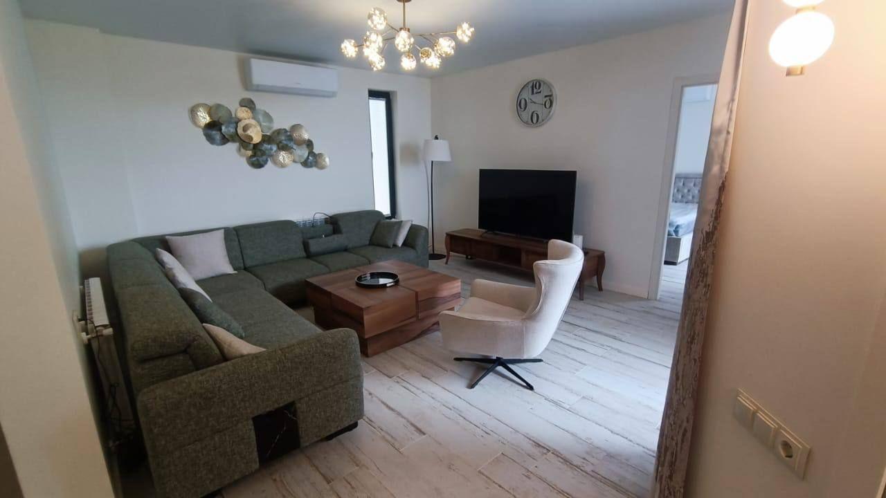 5-Room House For Sale In Batumi, Tamar Mepe Ave, 3 view 21