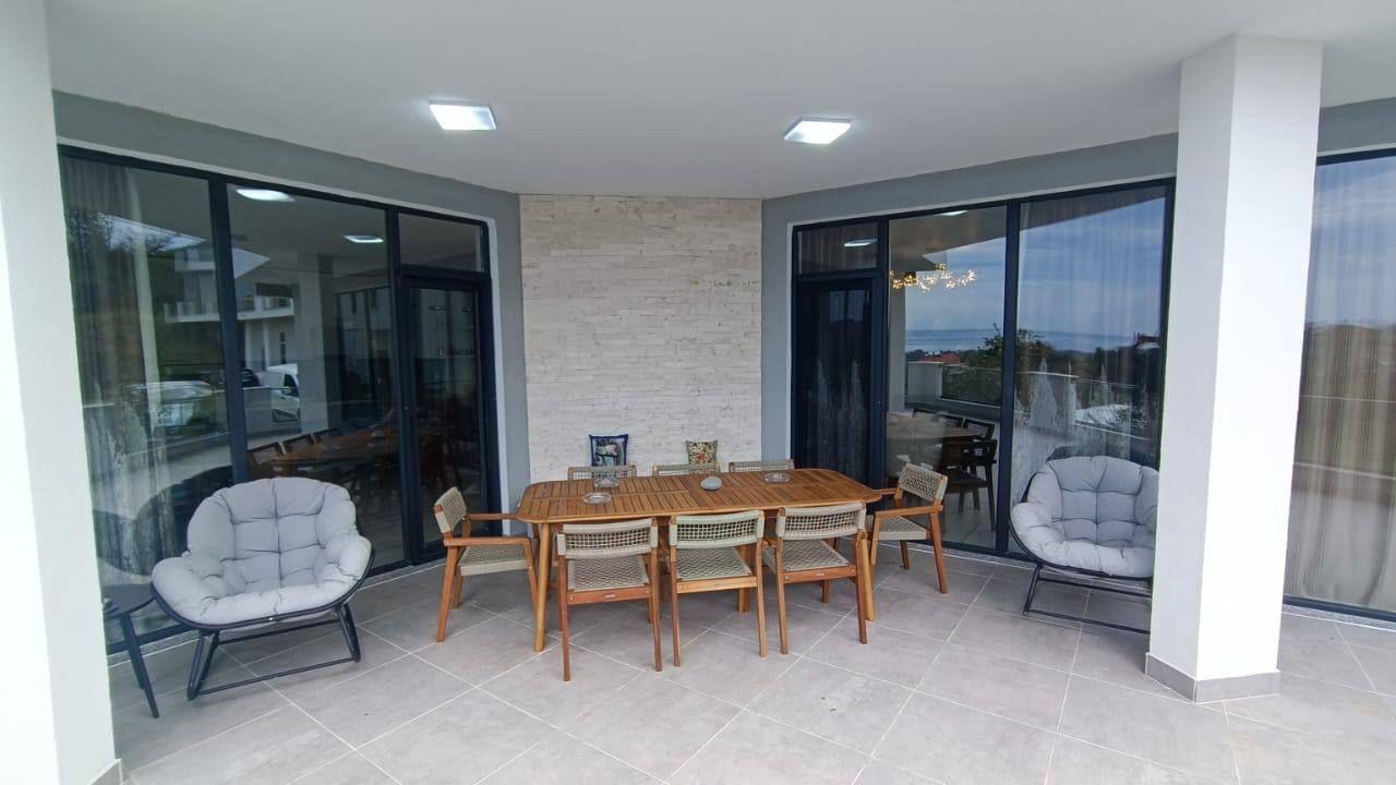 5-Room House For Sale In Batumi, Tamar Mepe Ave, 3 view 24