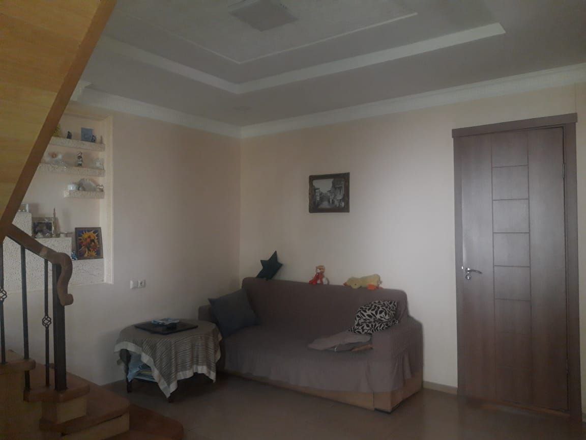 6-Room House For Sale In Batumi, Vano Sarajishvilis, Qucha view 2