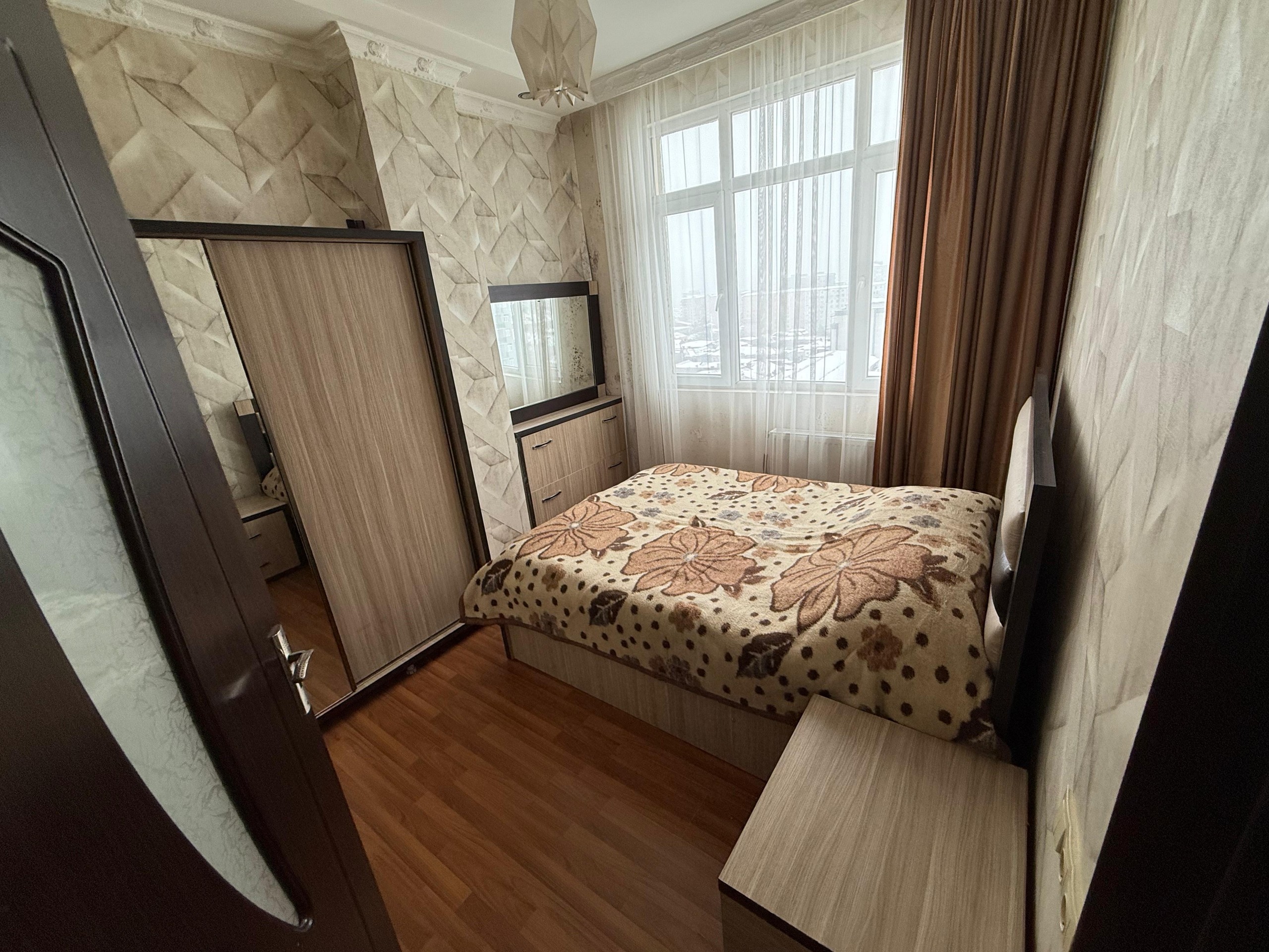 3-Room Apartment For Rent In Batumi, Ilia Chavchavadze St, 51-57 view 3
