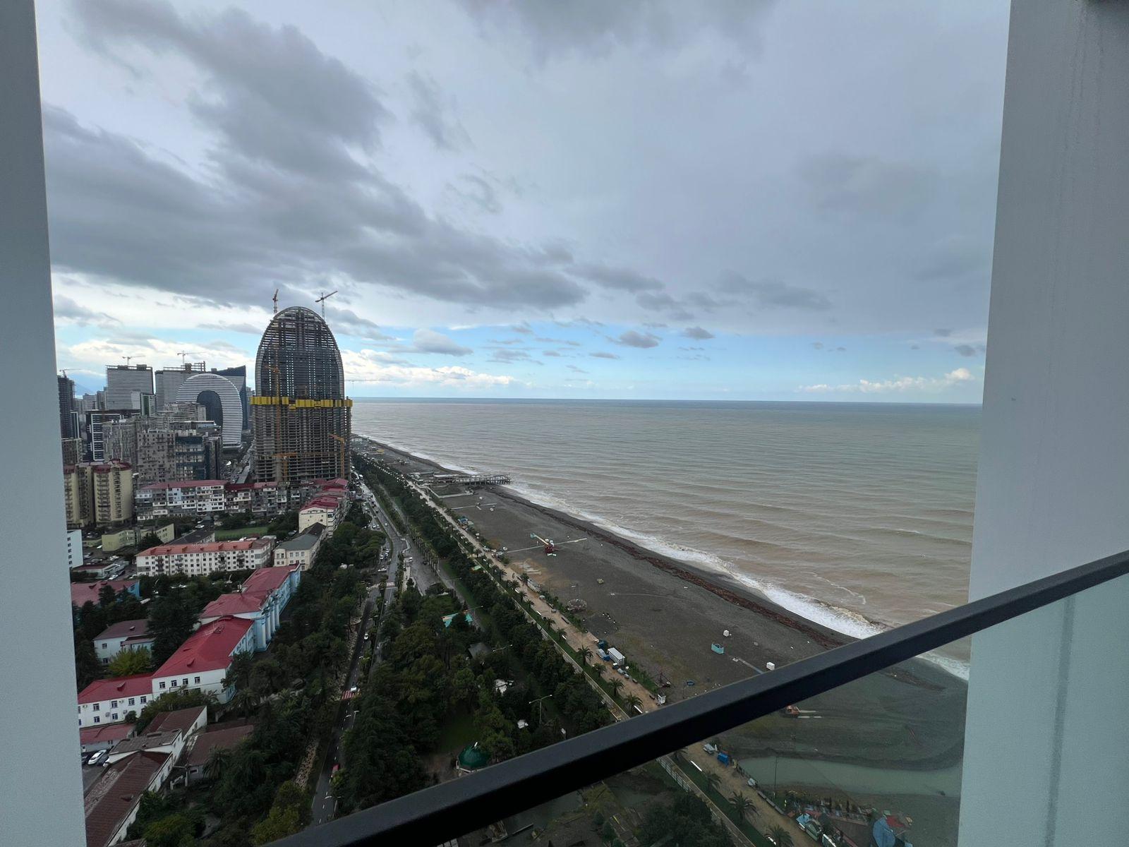 Studio Apartment For Sale view 3
