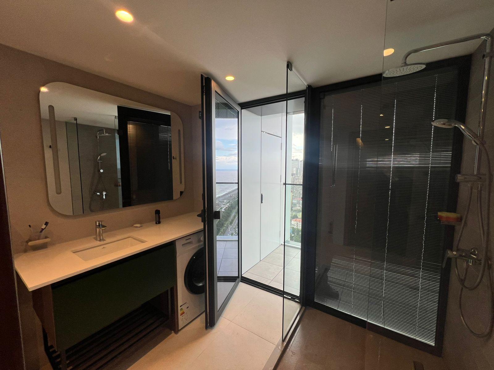 Studio Apartment For Sale view 6