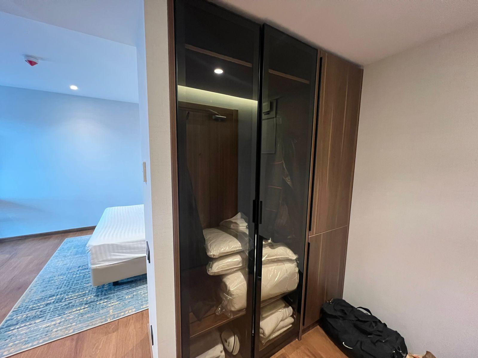 Studio Apartment For Sale view 9