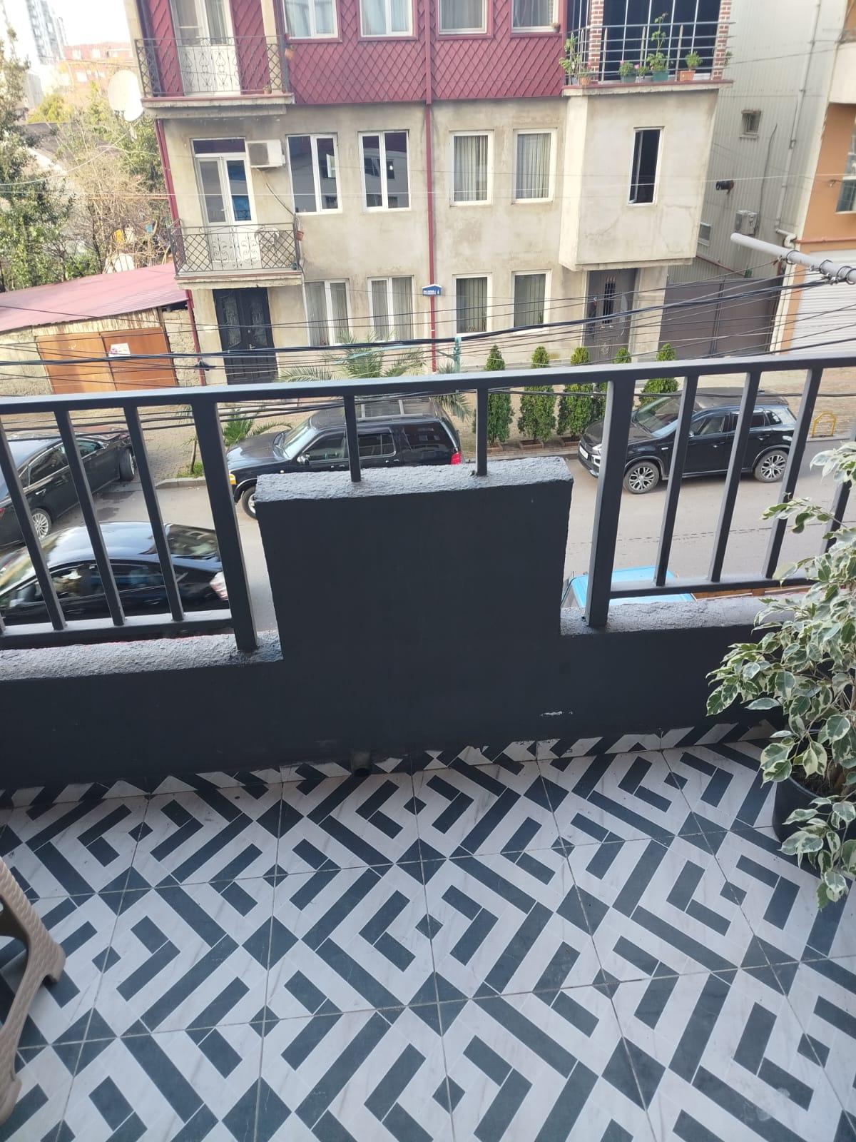 3-Room Apartment For Rent In Batumi, 26 May St, 24 view 8